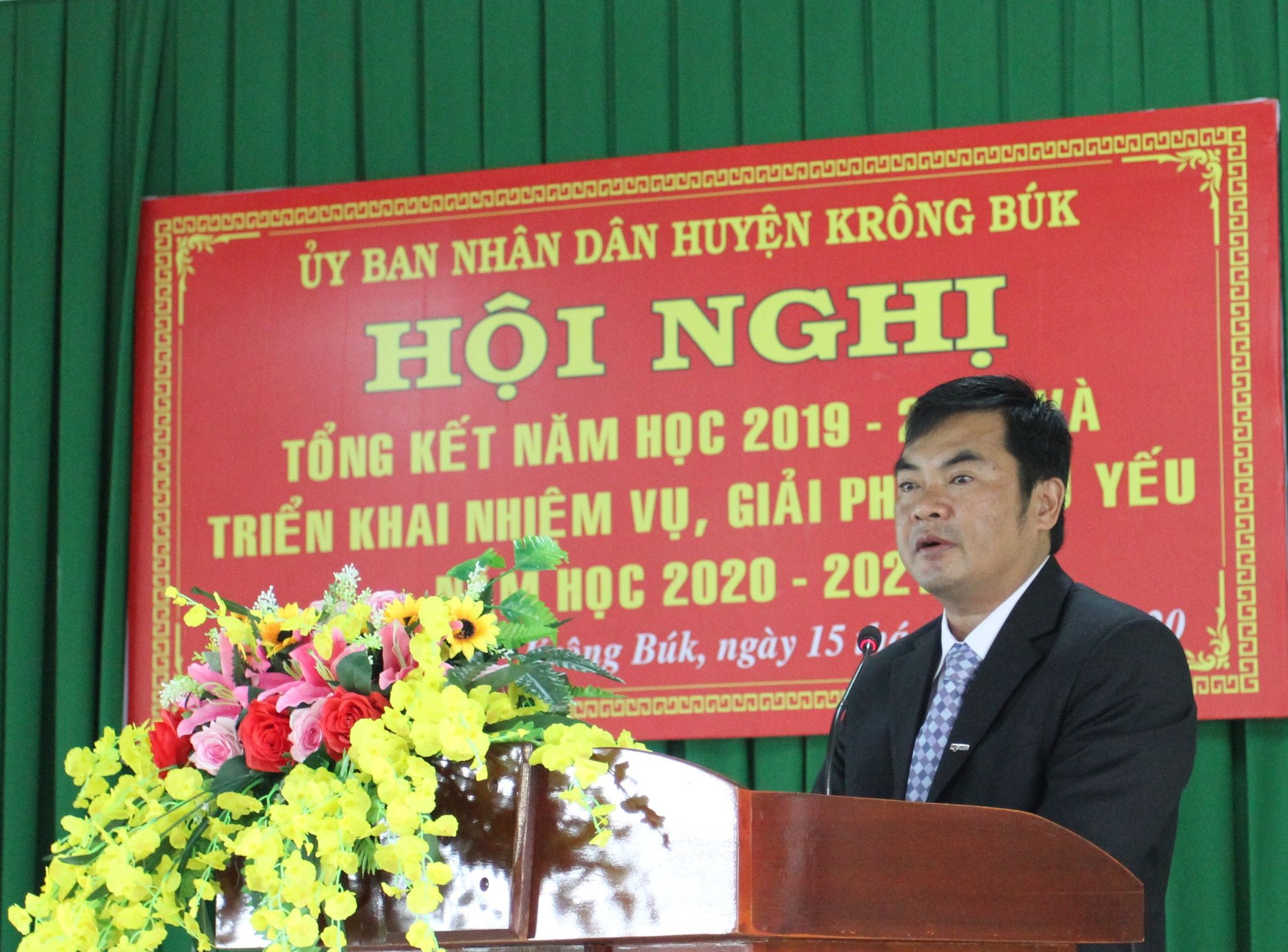 Hội nghị tổng kết năm học 2019-2020 và triển khai nhiệm vụ năm học 2020-2021